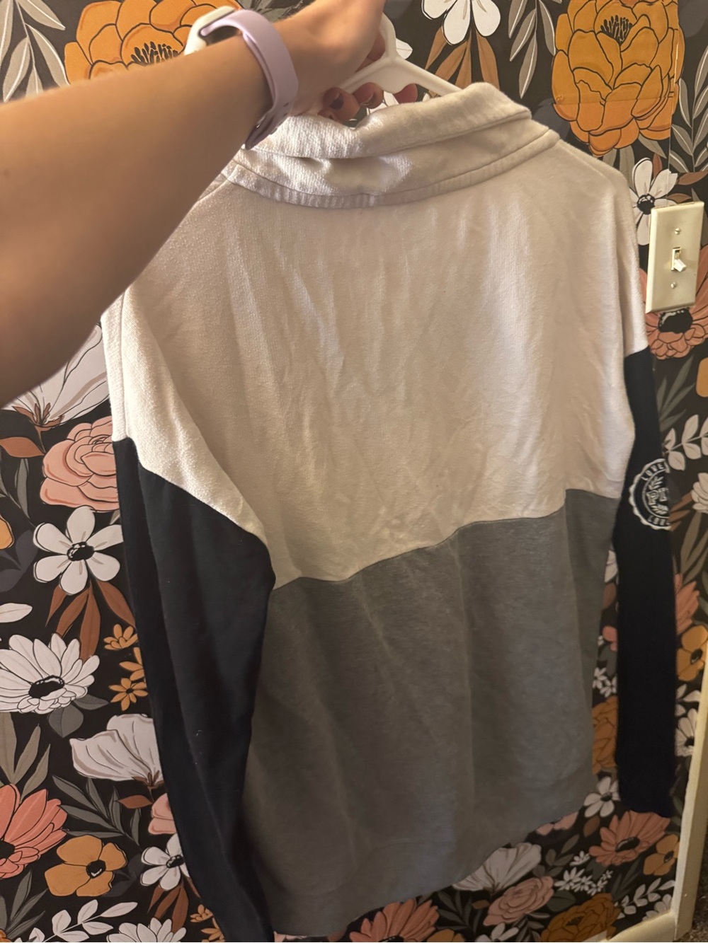 Sweater - Picture 3 of 3